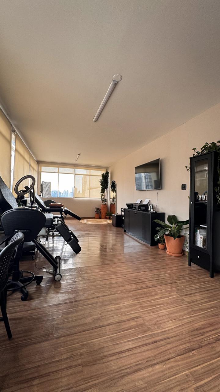 f240b6dd-5a94-49f4-9f5e-98aac8f274f3